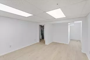 8237 Pillsbury Ave S, Bloomington, MN 55420 - Photo 22