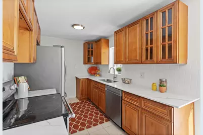 8237 Pillsbury Avenue S, Bloomington, MN 55420 - Photo 12