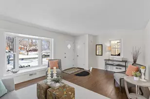 8237 Pillsbury Ave S, Bloomington, MN 55420 - Photo 6