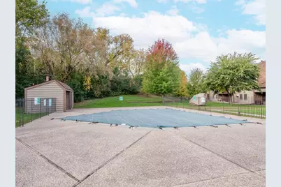 7401 W 101st Street #111, Bloomington, MN 55438 - Photo 24