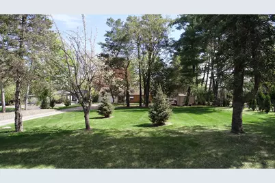 809 Bradford Avenue, Champlin, MN 55316 - Photo 4