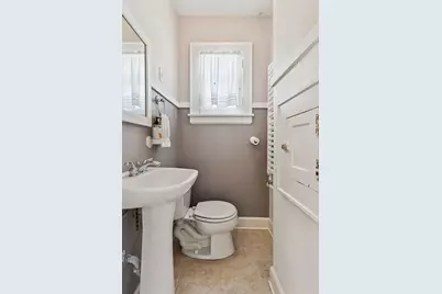 2260 Sargent Avenue, Saint Paul, MN 55105 - Photo 10