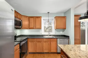 605 Iglehart Ave, Saint Paul, MN 55103 - Photo 4