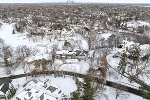 4929 E Sunnyslope Rd, Edina, MN 55424 - Photo 2