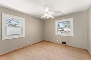 714 50th Ave NE, Columbia Heights, MN 55421 - Photo 10