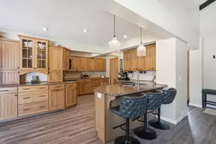 18224 23rd Ave N, Plymouth, MN 55447 - Photo 8