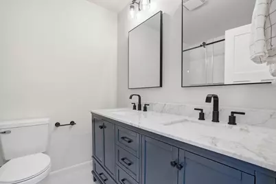 18224 23rd Avenue N, Plymouth, MN 55447 - Photo 32