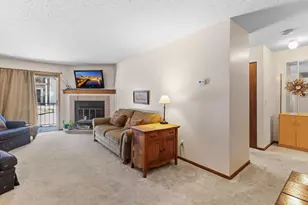 1736 Pleasant St, Lauderdale, MN 55113 - Photo 4