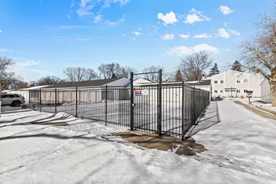 1736 Pleasant Street #H, Lauderdale, MN 55113 - Photo 22