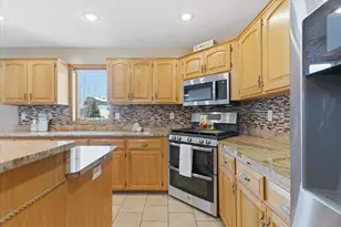17892 Impala Path, Lakeville, MN 55044 - Photo 14