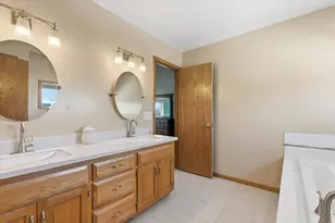 17892 Impala Path, Lakeville, MN 55044 - Photo 40