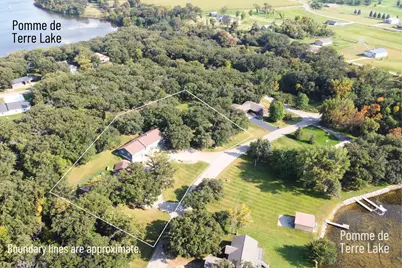 27322 Oak Point Road, Elbow Lake, MN 56531 - Photo 2