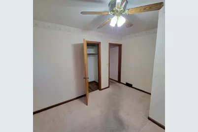 404 N Vine Street, Fergus Falls, MN 56537 - Photo 18