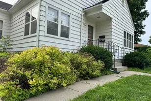 404 N Vine St, Fergus Falls, MN 56537 - Photo 2