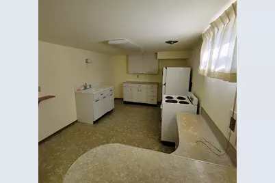 404 N Vine Street, Fergus Falls, MN 56537 - Photo 22