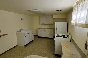 404 N Vine St, Fergus Falls, MN 56537 - Photo 22