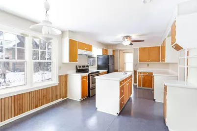 110 N Pearl Street, River Falls, WI 54022 - Photo 12