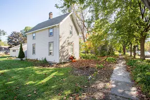 110 N Pearl St, River Falls, WI 54022 - Photo 2