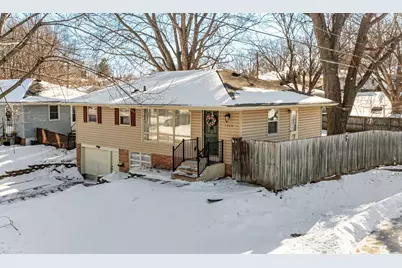 1220 Cascade Street NW, Rochester, MN 55901 - Photo 2