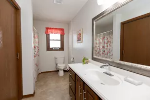 1304 Camelot Ct, Fairmont, MN 56031 - Photo 20