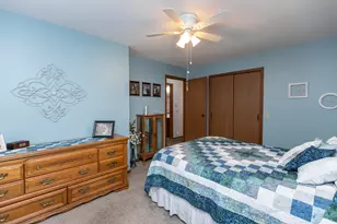 1304 Camelot Ct, Fairmont, MN 56031 - Photo 16