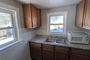 1009 4th Ave NE, Austin, MN 55912 - Photo 6