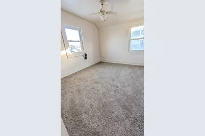 1009 4th Avenue NE, Austin, MN 55912 - Photo 10