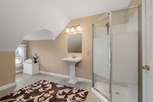 937 Laurel Ave, Saint Paul, MN 55104 - Photo 38