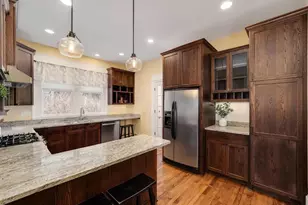 937 Laurel Ave, Saint Paul, MN 55104 - Photo 10