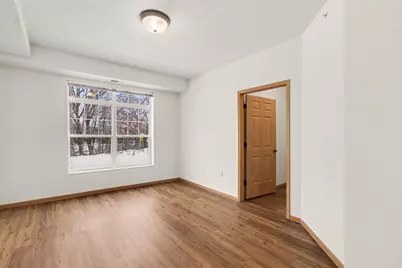 935 Ferndale Street N #116, Maplewood, MN 55119 - Photo 16