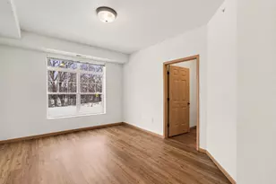 935 Ferndale St N, Maplewood, MN 55119 - Photo 16