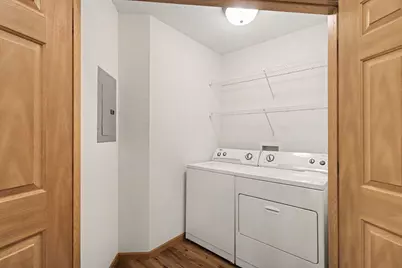 935 Ferndale Street N #116, Maplewood, MN 55119 - Photo 14