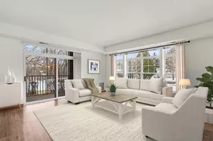 935 Ferndale St N, Maplewood, MN 55119 - Photo 1