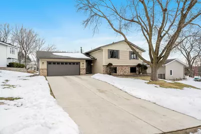 14160 Heritage Court, Apple Valley, MN 55124 - Photo 2