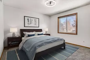 15357 Village Woods Dr, Eden Prairie, MN 55347 - Photo 20