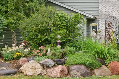 15357 Village Woods Drive, Eden Prairie, MN 55347 - Photo 38