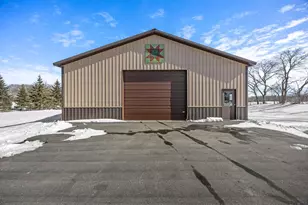 11297 220th St, Silver Lake, MN 55381 - Photo 84