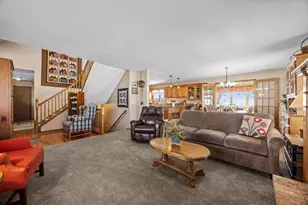 11297 220th St, Silver Lake, MN 55381 - Photo 8