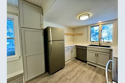 409 Main Avenue N, Roseau, MN 56751 - Photo 10