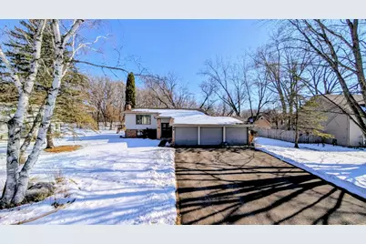 17091 Creek Ridge Trail, Minnetonka, MN 55345 - Photo 2