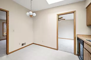 17091 Creek Ridge Trail, Minnetonka, MN 55345 - Photo 14