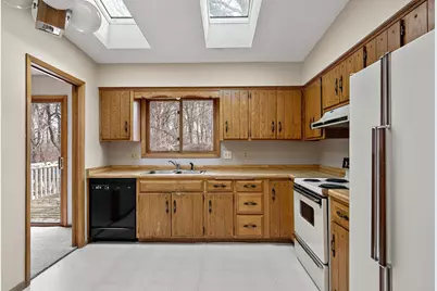 17091 Creek Ridge Trail, Minnetonka, MN 55345 - Photo 12