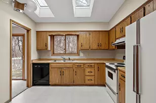 17091 Creek Ridge Trail, Minnetonka, MN 55345 - Photo 12