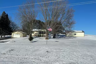 1289 White Bridge Rd NW, Oronoco, MN 55960 - Photo 2