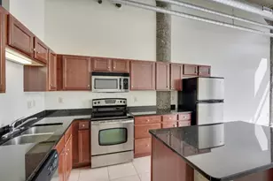 521 S 7th St, Minneapolis, MN 55415 - Photo 6