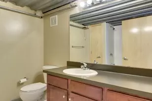 521 S 7th St, Minneapolis, MN 55415 - Photo 10