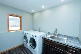 20625 Monroe St NE, Cedar, MN 55011 - Photo 12