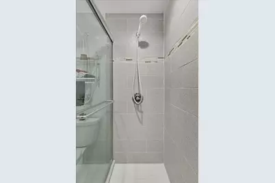 5913 Pillsbury Avenue S, Minneapolis, MN 55419 - Photo 16