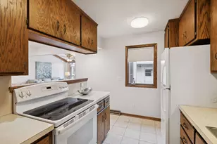 196 Windsor Ln, New Brighton, MN 55112 - Photo 16