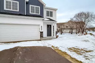 12658 Pond View Rd, Zimmerman, MN 55398 - Photo 2